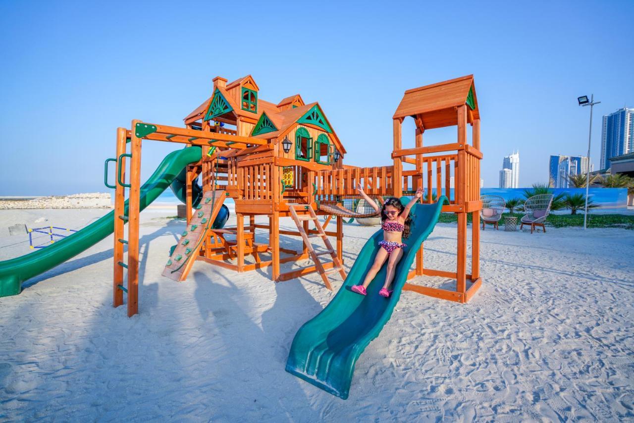 Royal Saray Resort Al-Manamah Bagian luar foto Playground at Jumeirah Beach